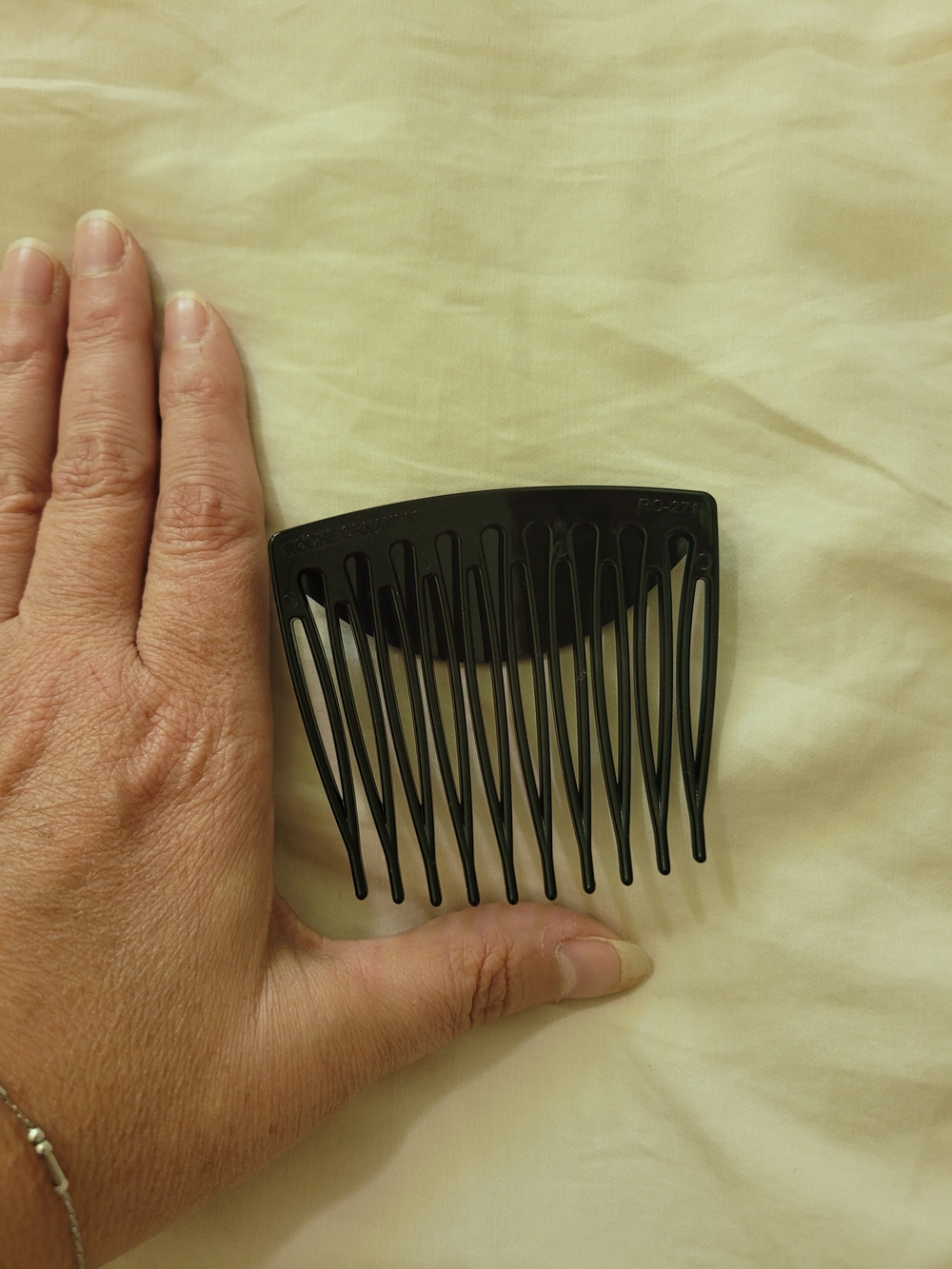 Hand-Painted Black Floral Hair Comb - Yellow Flower Accent - Picture 5 of 5